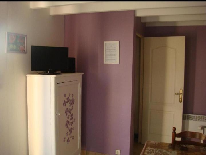 Chambre d'hôtes La Guéjaillière Beaumont-Pied-de-Boeuf  Chambre photo